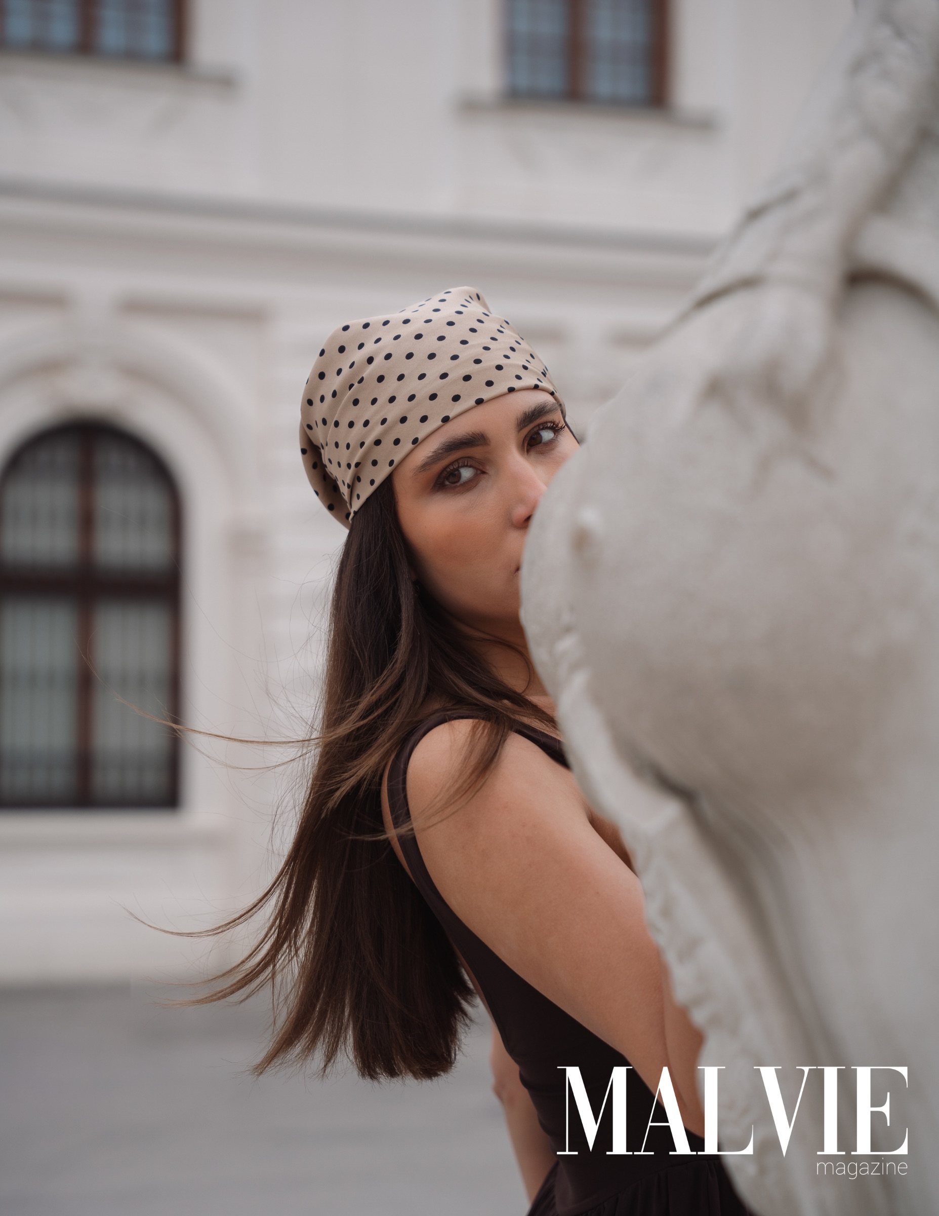 Sirin Beyaz, 2